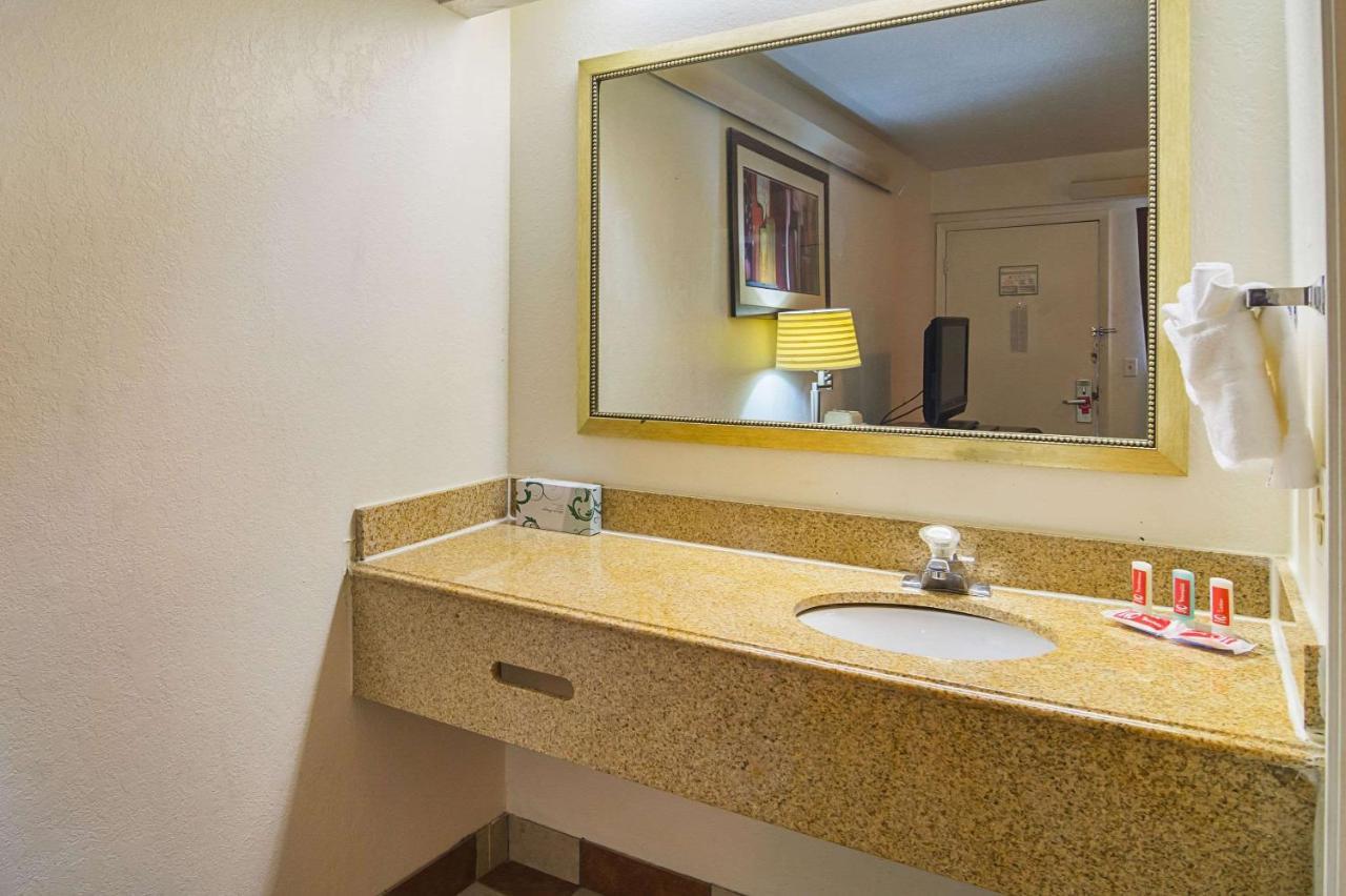 Econolodge Chicago Саут-Холланд Экстерьер фото